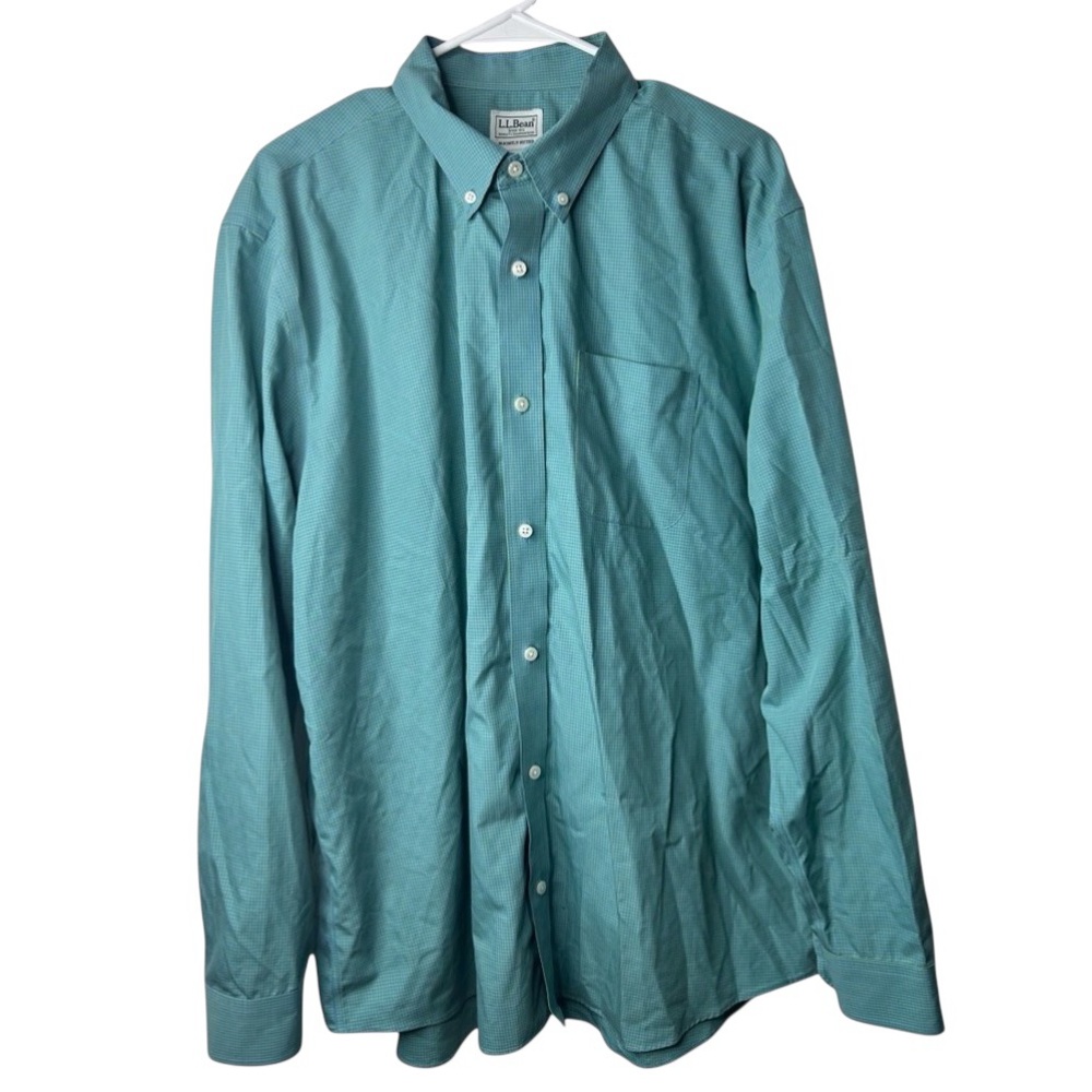L.L. Bean Slightly Fitted Button-Down‎ Shirt Men’s XL Green Collared Casual Top